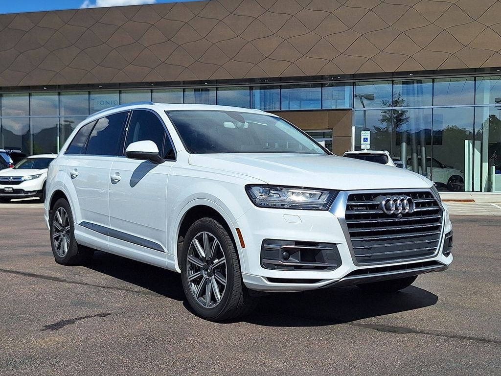 Used 2017 Audi Q7 3.0T Premium SUV