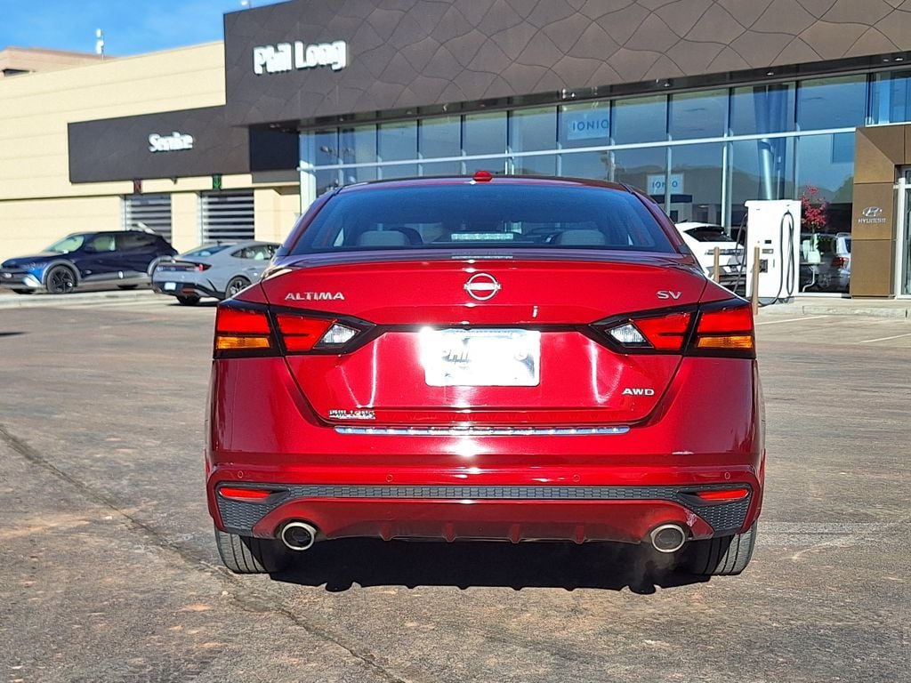 Used 2023 Nissan Altima 2.5 SV Sedan