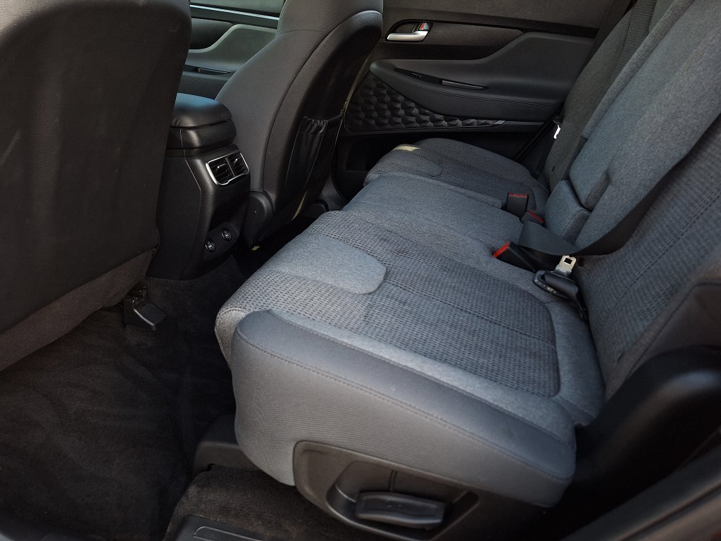 2022 Hyundai Santa Fe SEL - Photo 12