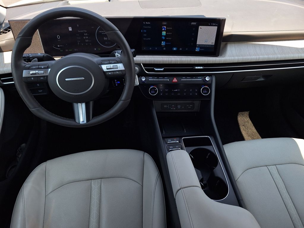 2025 Hyundai Sonata Hybrid Limited - Photo 14