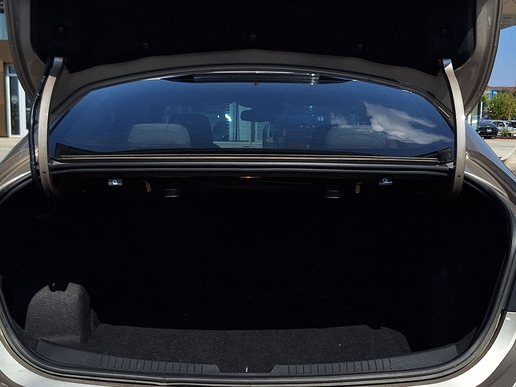 2024 Chevrolet Malibu 2LT - Photo 28