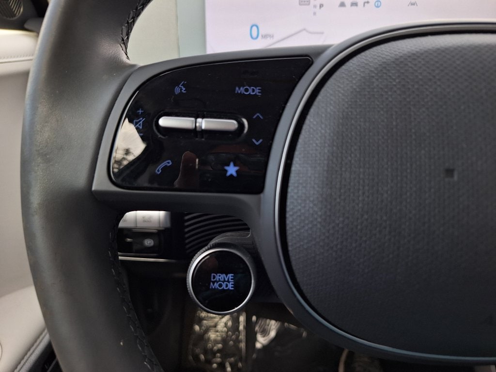 2024 Hyundai IONIQ 5 Limited - Photo 16