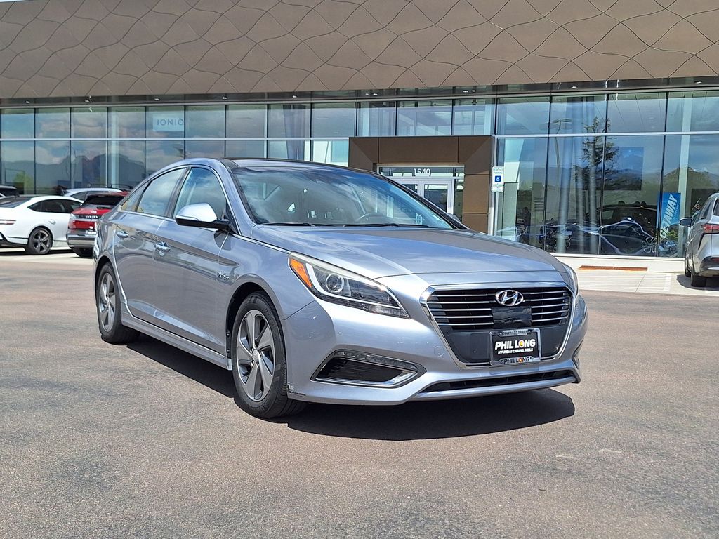 2016 Hyundai Sonata Limited's photo