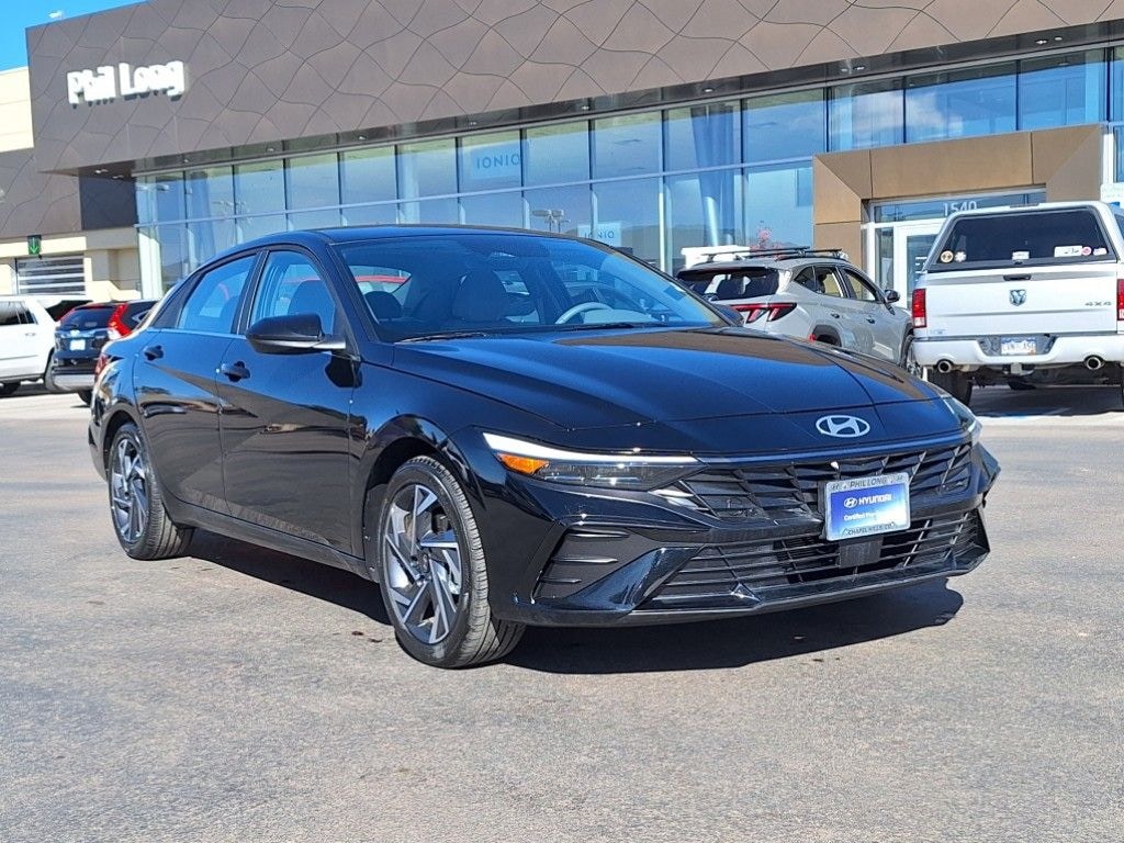 Used 2024 Hyundai Elantra SEL Sedan