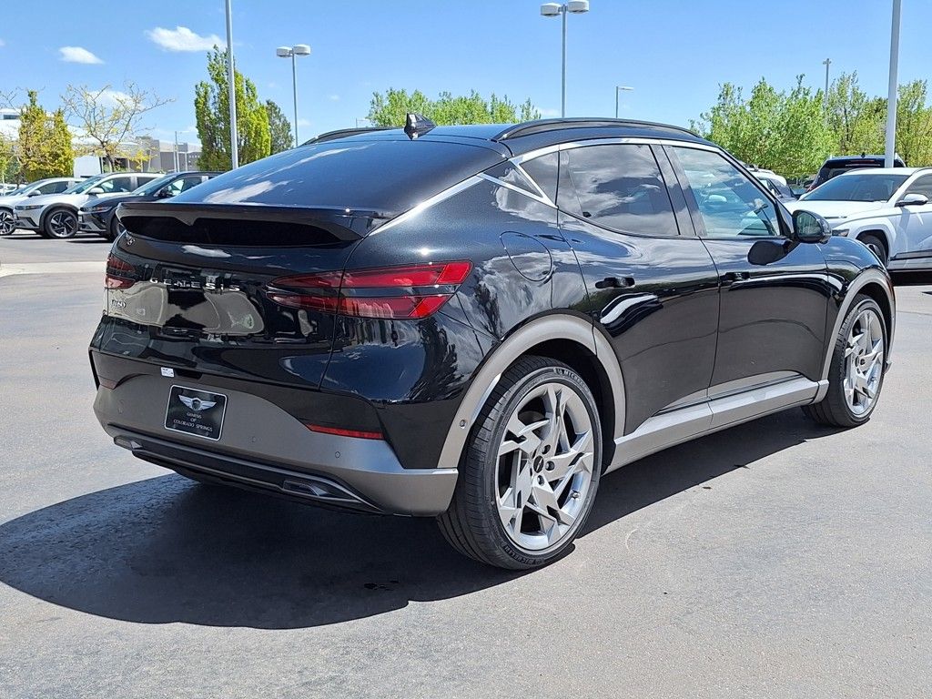 2024 Genesis GV60 Performance photo 3