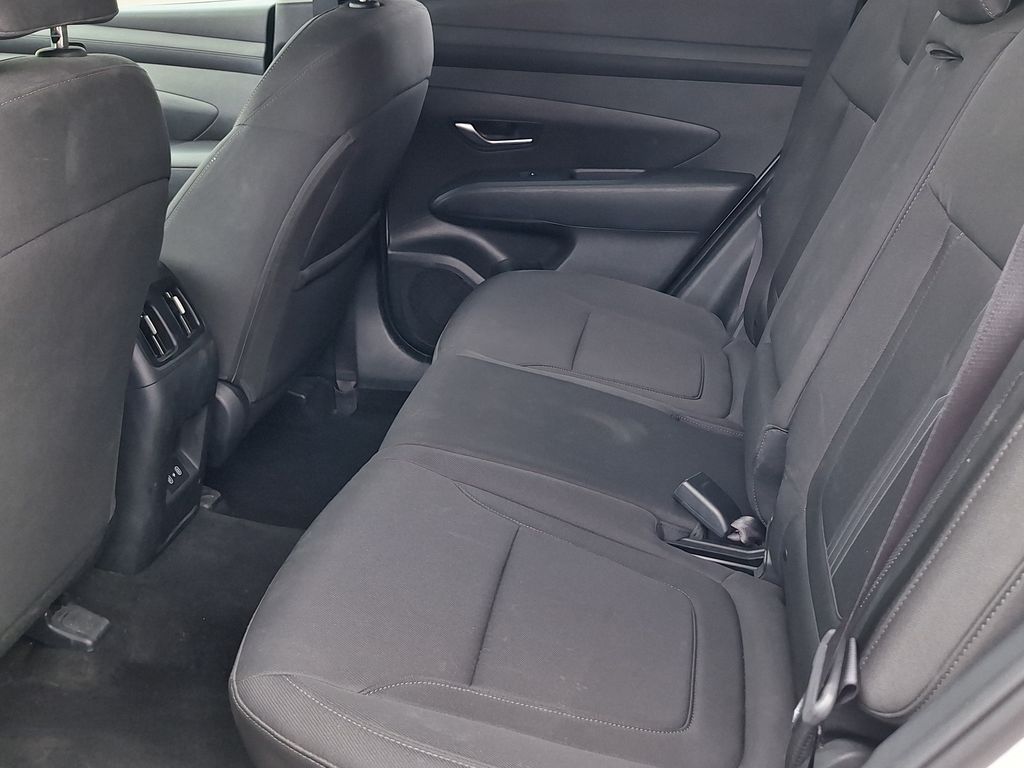 2025 Hyundai Tucson SEL - Photo 11