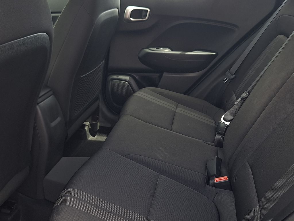 2023 Hyundai Venue SEL - Photo 12