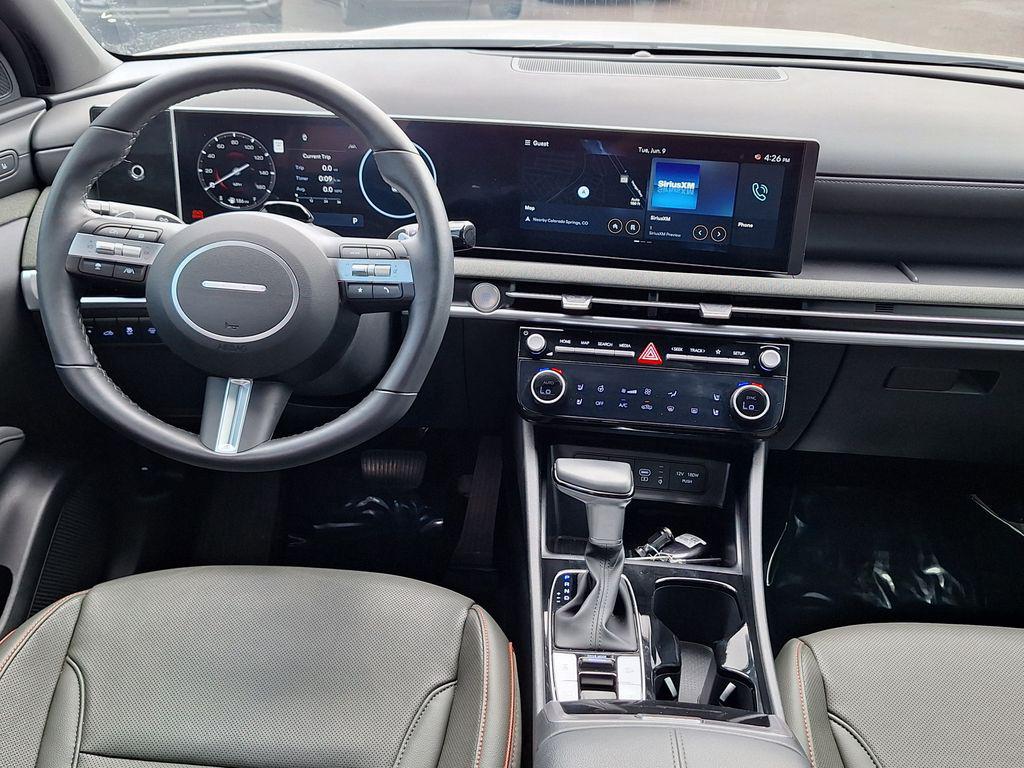 2025 Hyundai Santa Cruz Limited - Photo 14