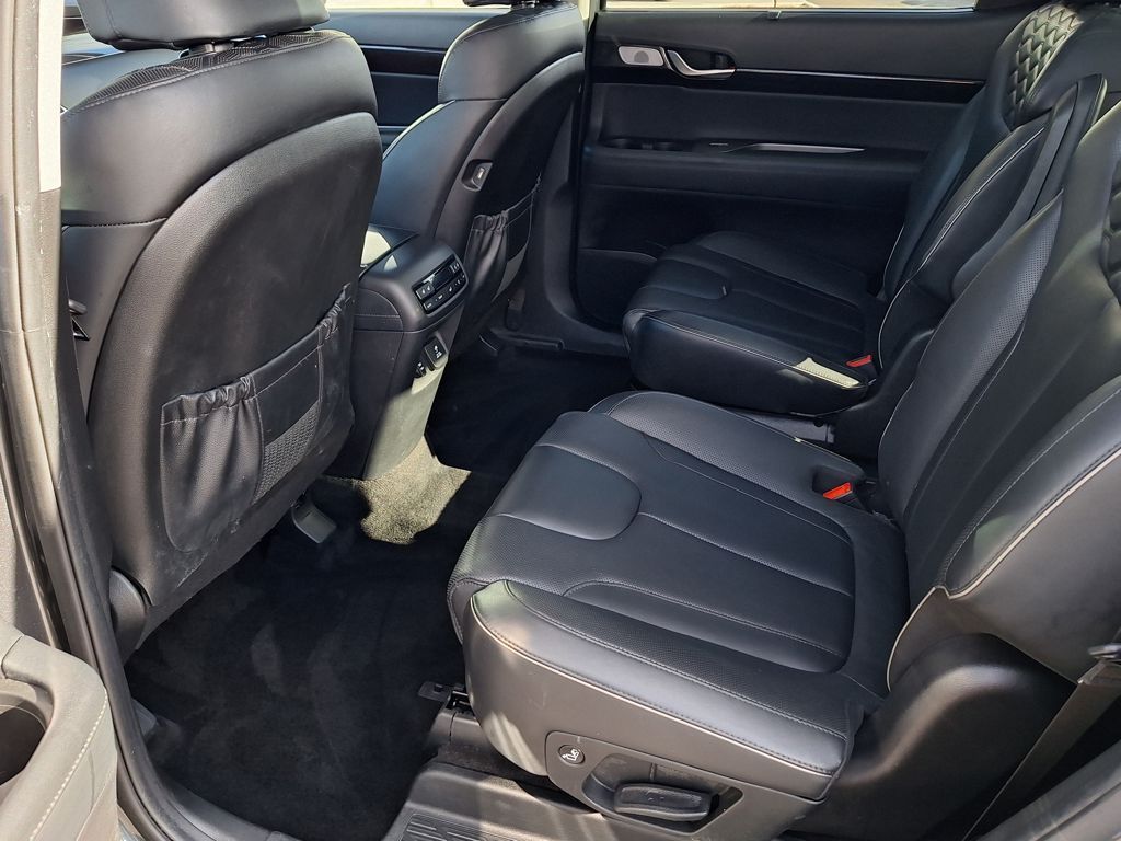 2021 Hyundai Palisade Limited - Photo 12