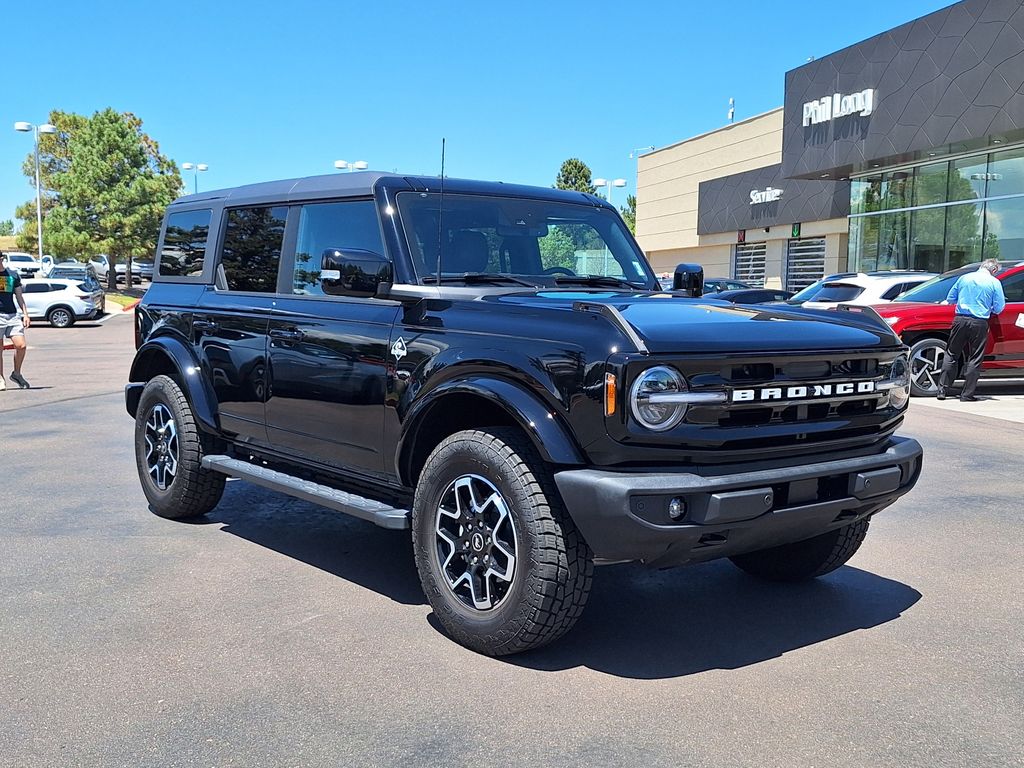 2024 Ford Bronco SUV 