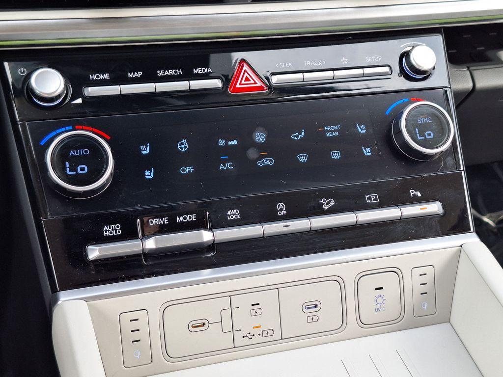 2025 Hyundai Santa Fe Calligraphy - Photo 24
