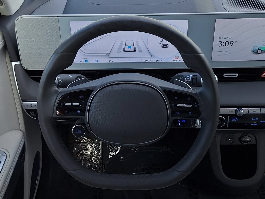 2024 Hyundai IONIQ 5 Limited - Photo 15