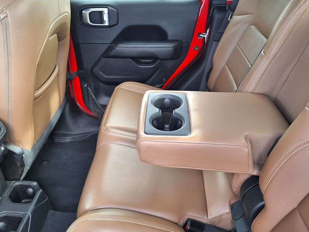 2021 Jeep Gladiator Overland - Photo 11