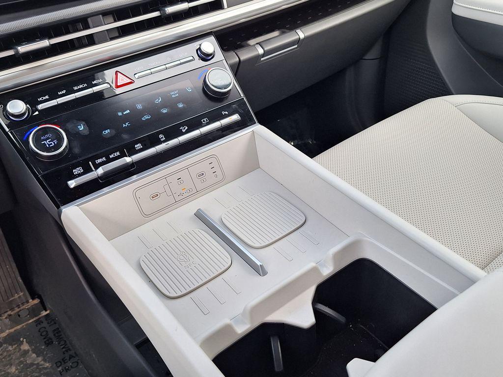 2025 Hyundai Santa Fe SEL - Photo 24