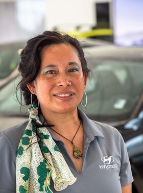 Staff member Virginia Douglas from ID_7b6bbe92d10c