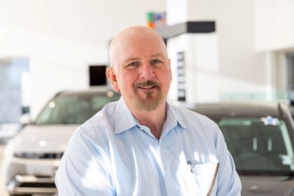 Staff member Brent Hall from ID_bf7b1021b461