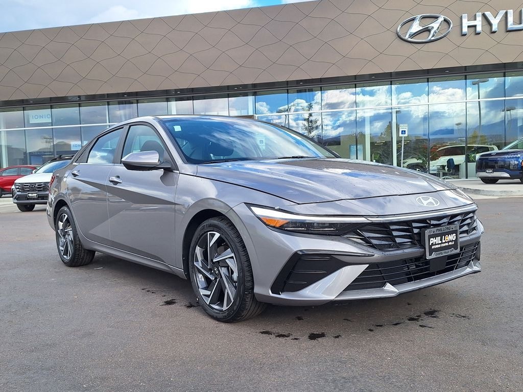 Used 2024 Hyundai Elantra SEL Sedan