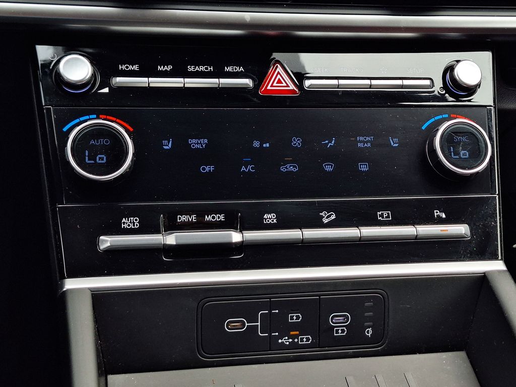 2025 Hyundai Santa Fe SEL - Photo 23