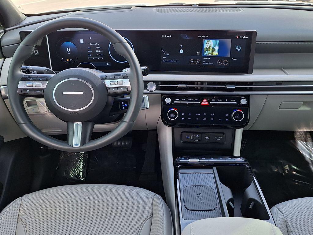 2025 Hyundai Tucson Limited - Photo 16