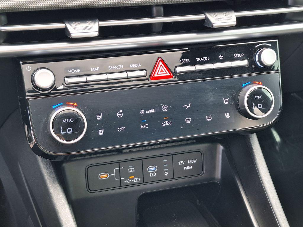2025 Hyundai Santa Cruz Limited - Photo 23