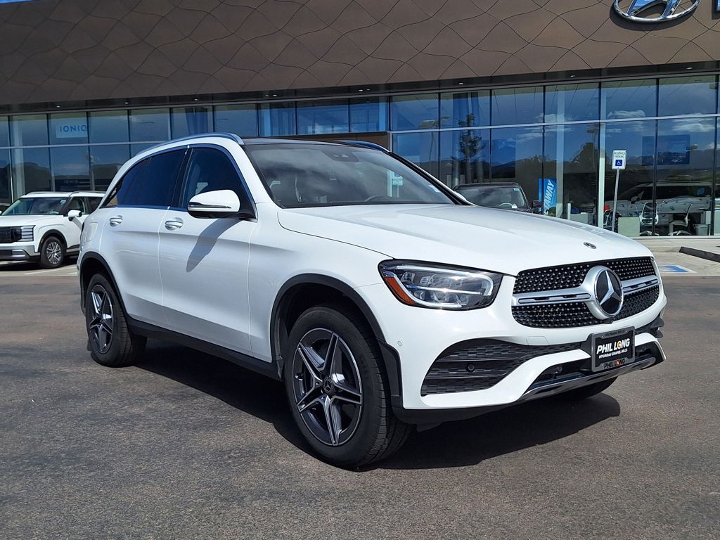 2022 Mercedes-Benz GLC