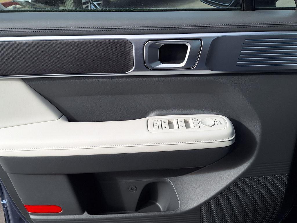 2025 Hyundai Santa Fe SEL - Photo 8