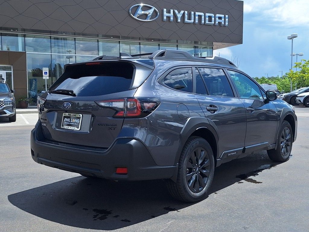 2024 Subaru Outback Onyx Edition XT photo 3