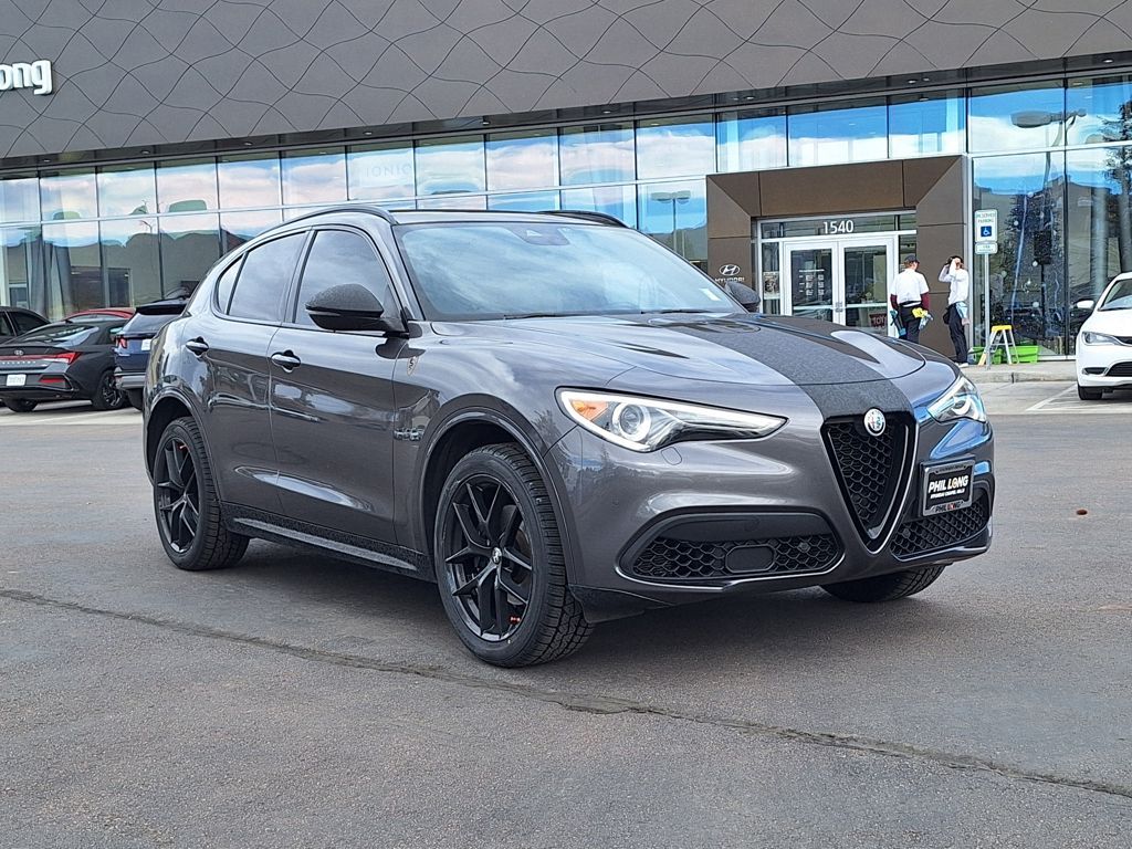 2021 Alfa Romeo Stelvio Ti Sport
