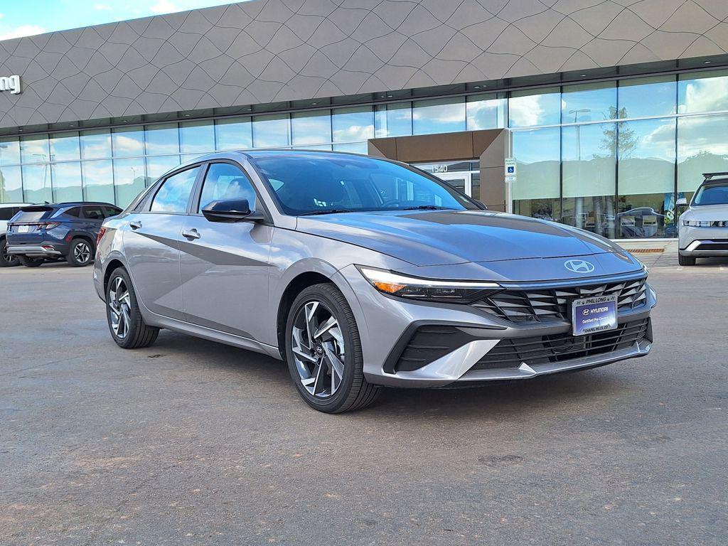 2025 Hyundai Elantra Blue