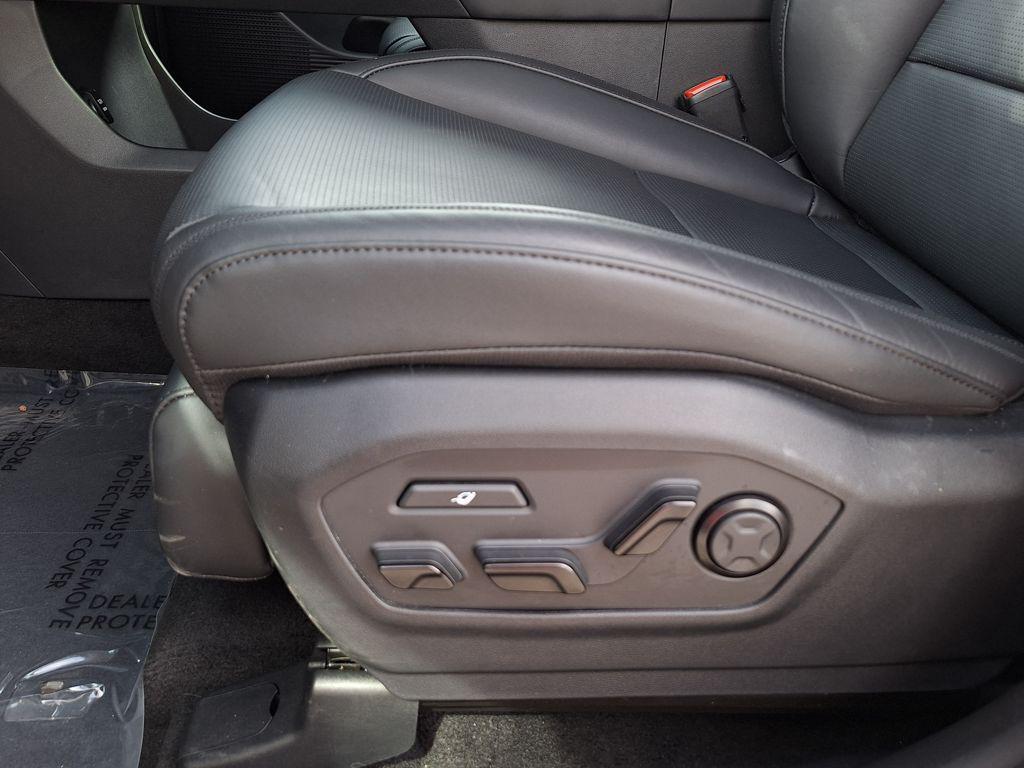 2025 Hyundai Santa Fe Calligraphy - Photo 12