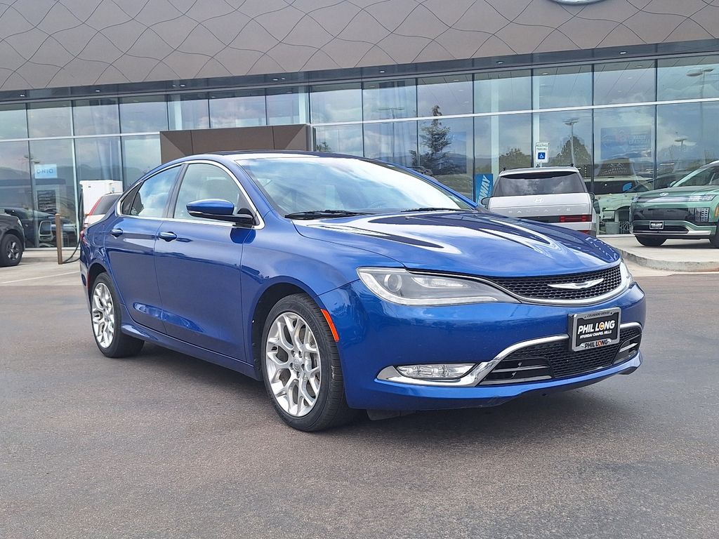 2016 Chrysler 200 C
