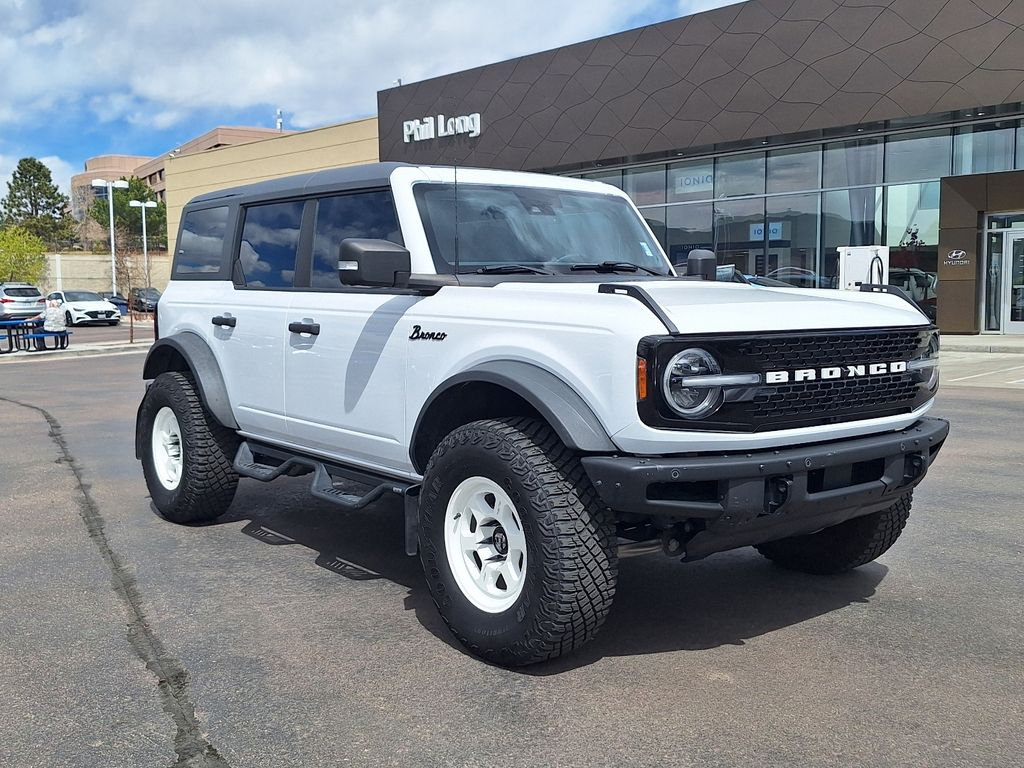 2023 Ford Bronco Wildtrak 4x4's photo
