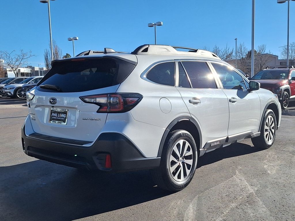 Used 2022 Subaru Outback Premium SUV