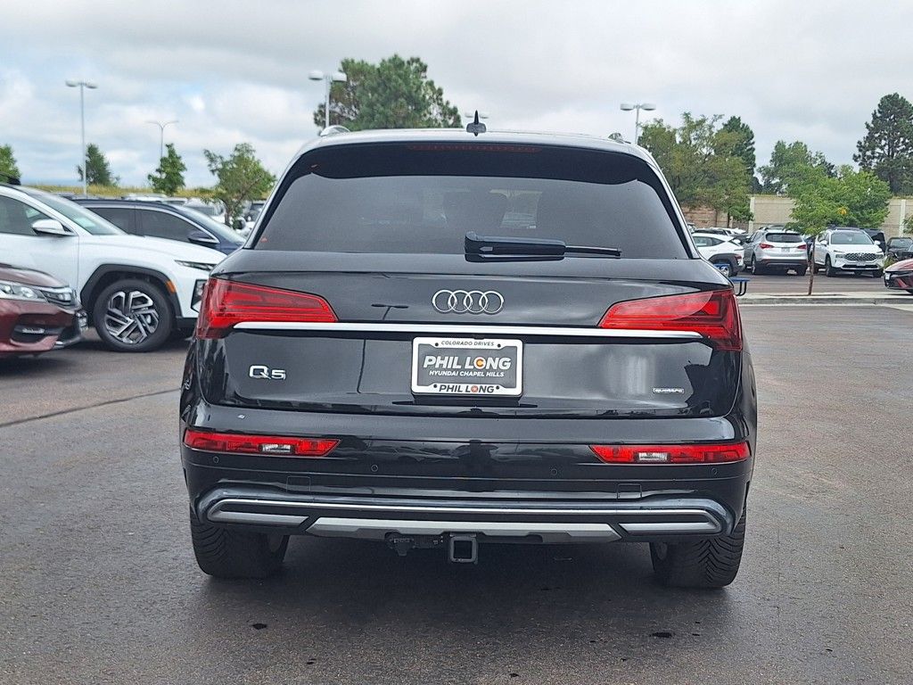 2021 Audi Q5 45 Premium Plus photo 2