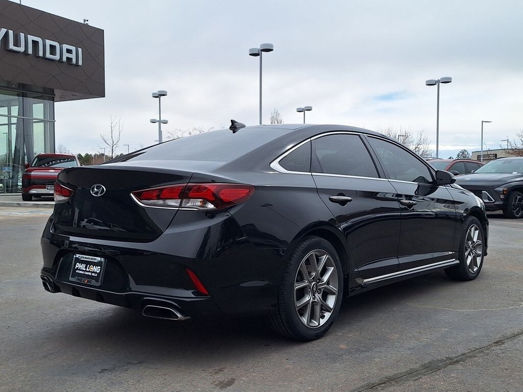 Used 2018 Hyundai Sonata Limited 2.0T Sedan