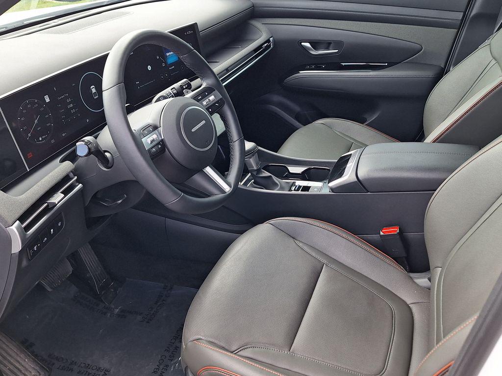 2025 Hyundai Santa Cruz Limited - Photo 10