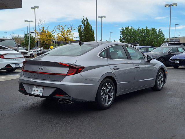 2023 Hyundai Sonata SEL Convenience photo 3