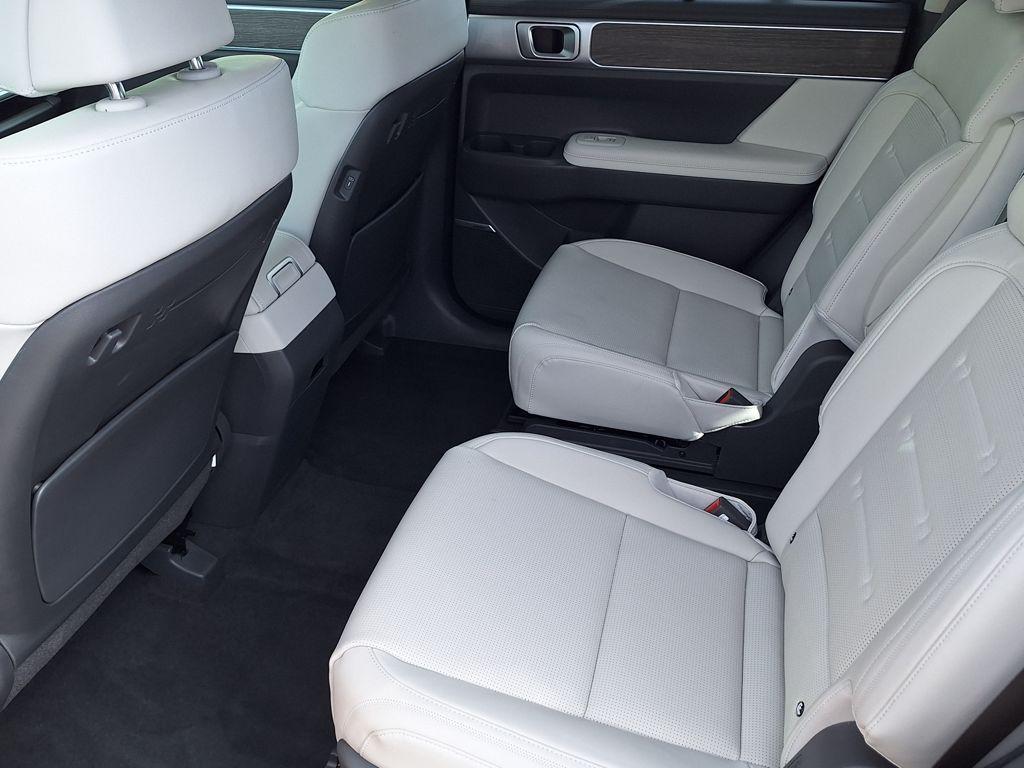 2025 Hyundai Santa Fe Calligraphy - Photo 12