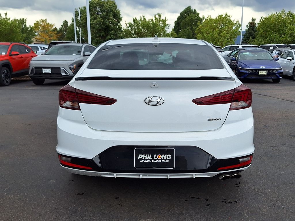 2020 Hyundai Elantra Sport photo 4