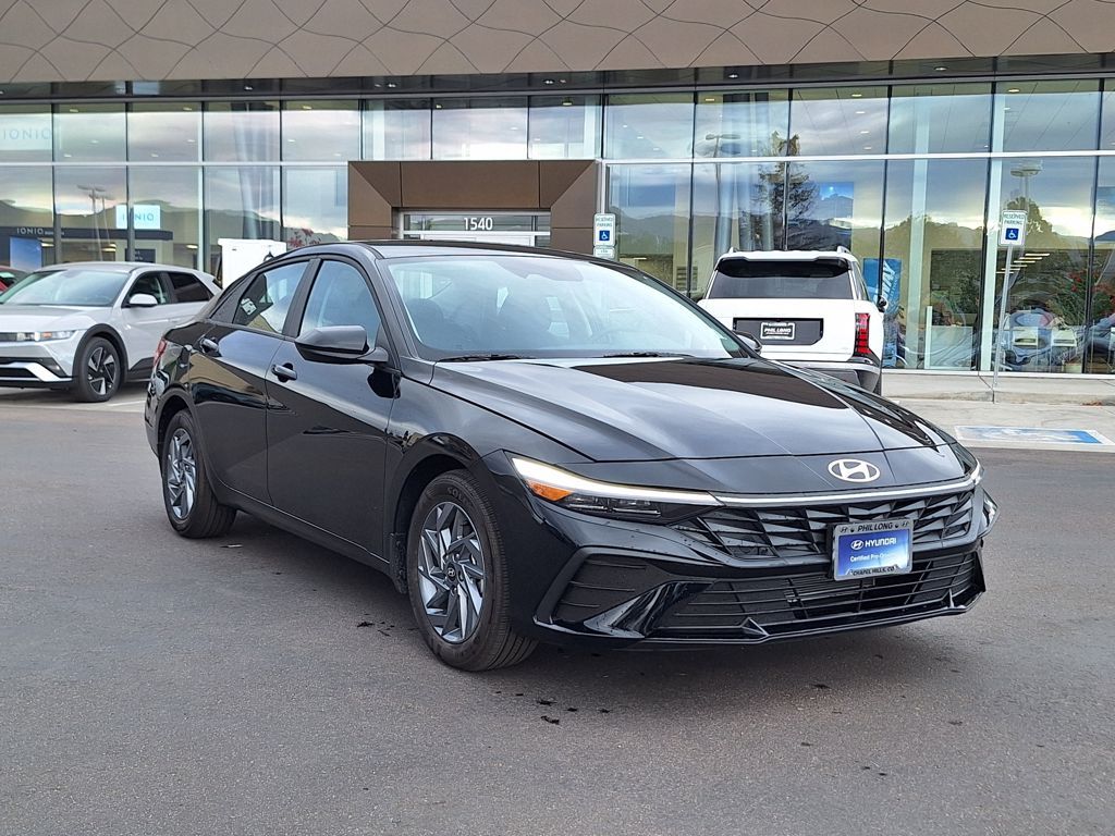 2024 Hyundai Elantra