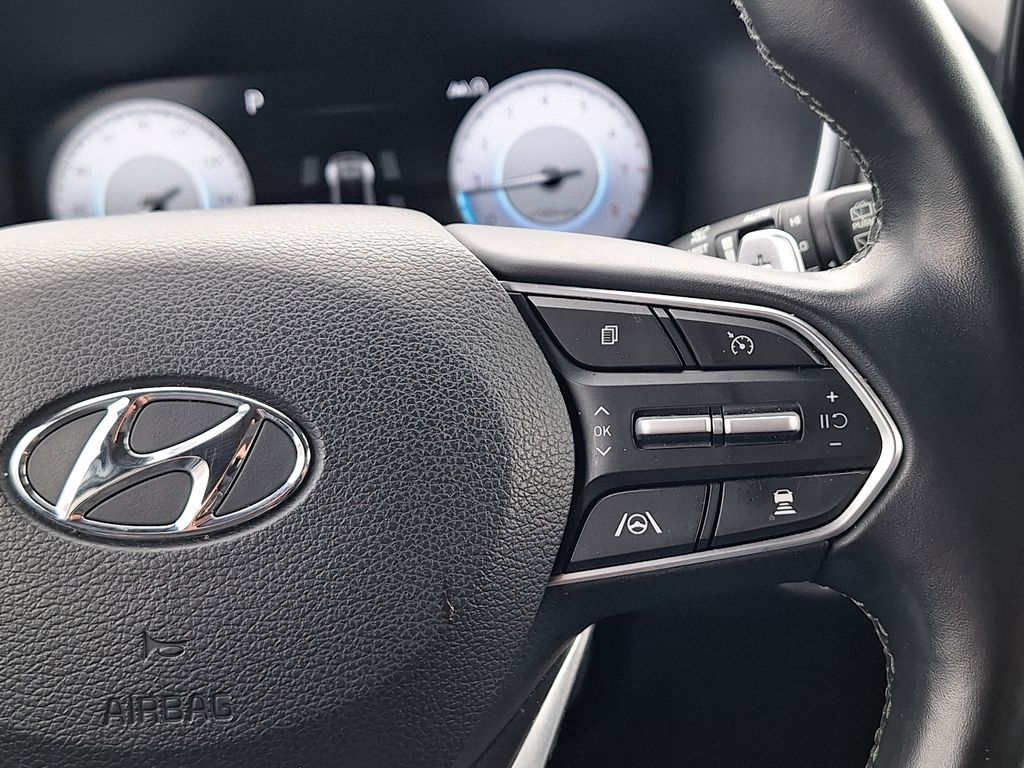 2023 Hyundai Santa Fe Limited - Photo 17
