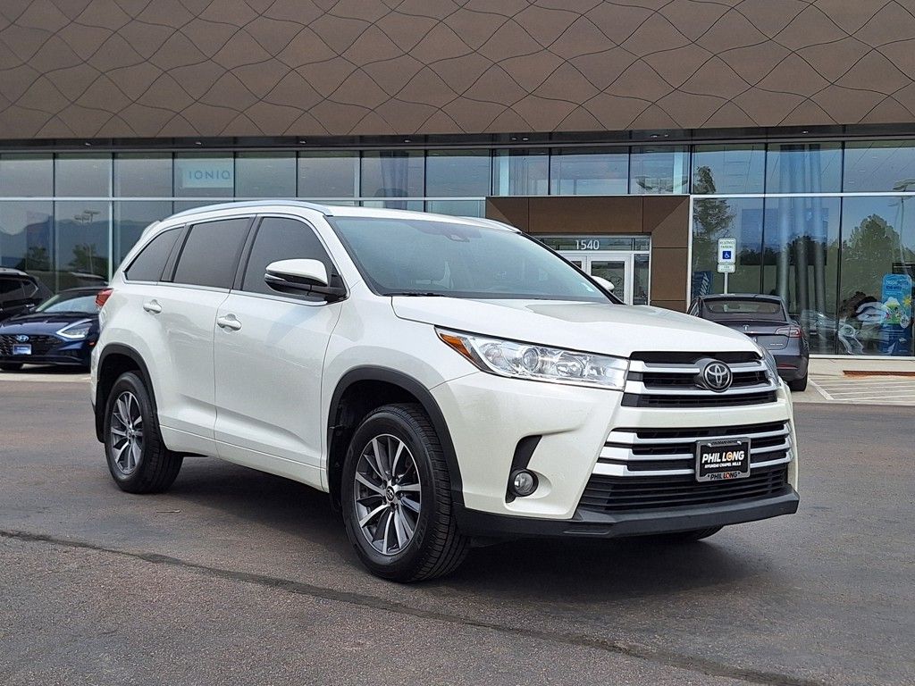 2017 Toyota Highlander XLE V6