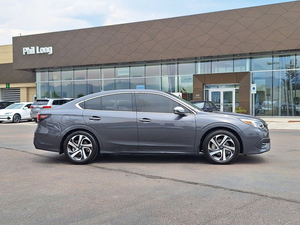2020 Subaru Legacy Touring XT photo 2