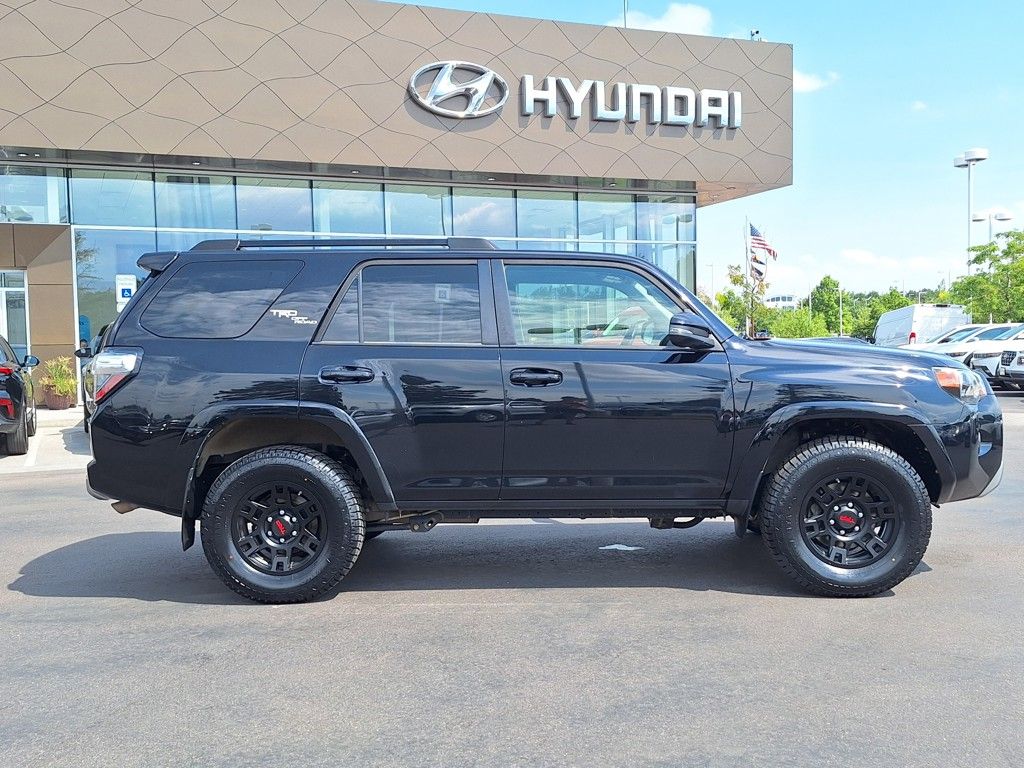 2021 Toyota 4Runner TRD Premium photo 2