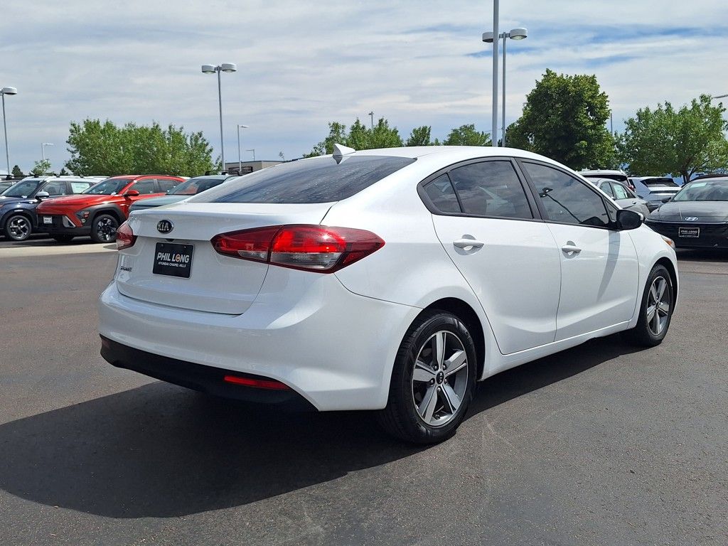 2018 Kia Forte LX photo 2