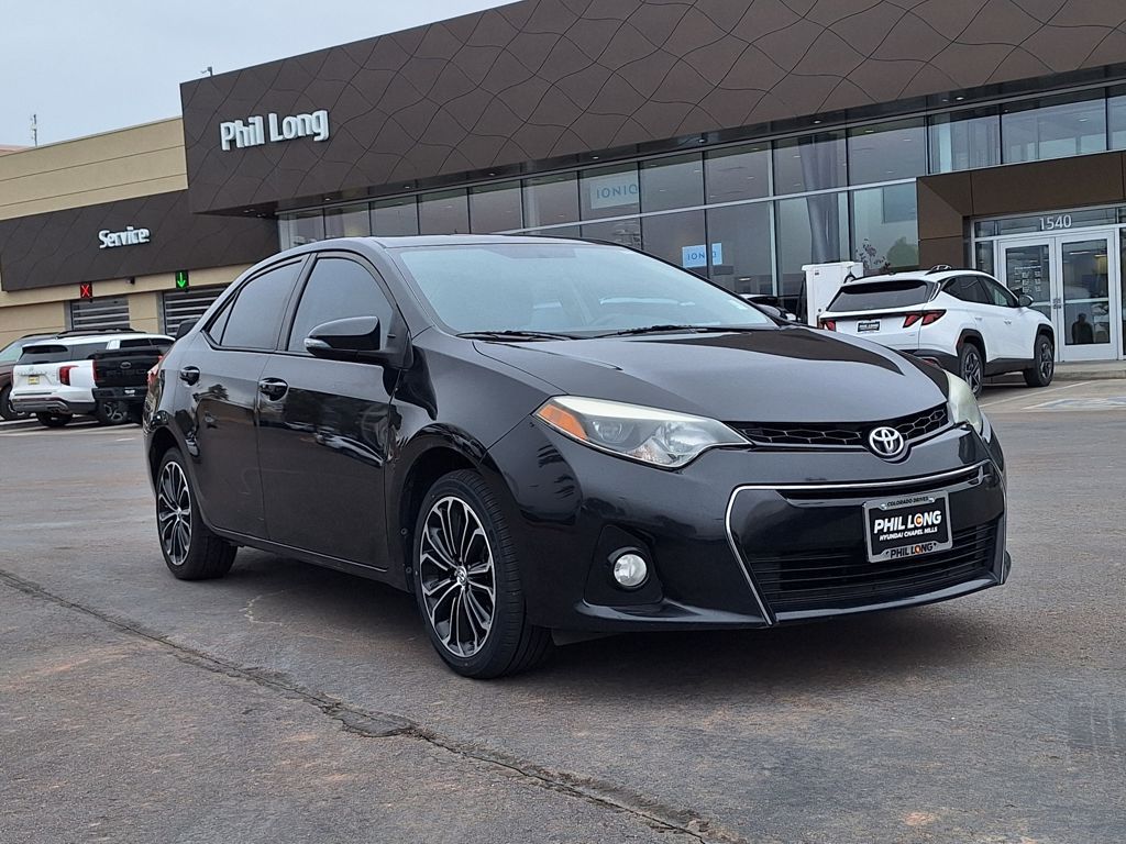 2015 Toyota Corolla S Plus