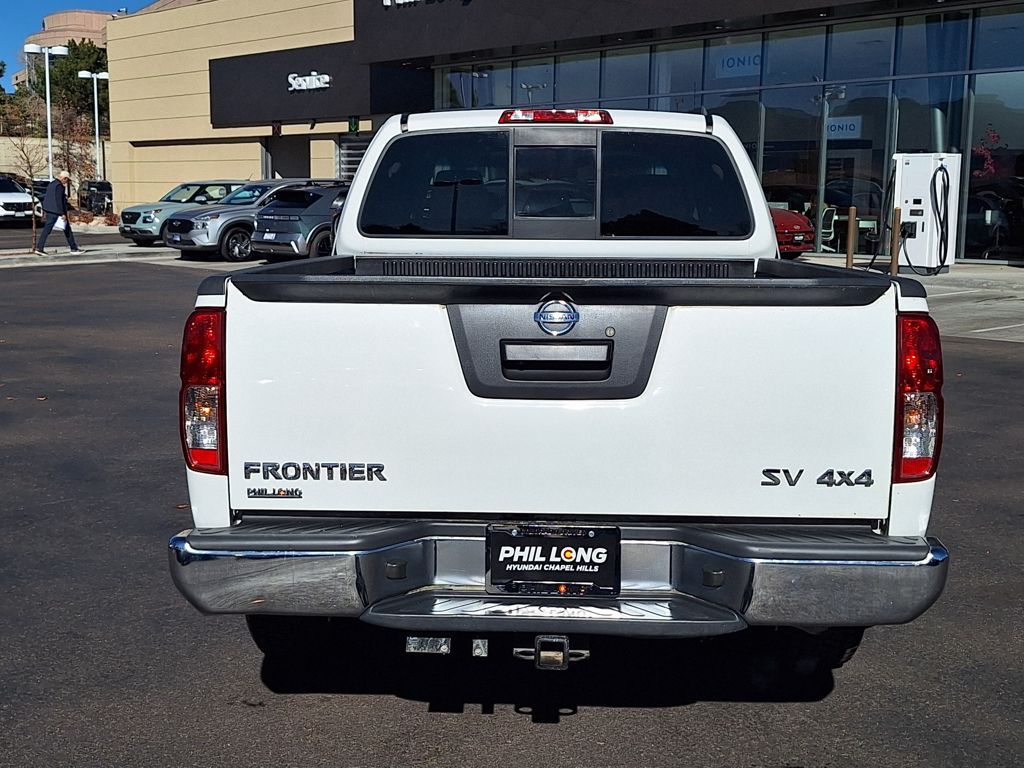 2021 Nissan Frontier SV photo 4