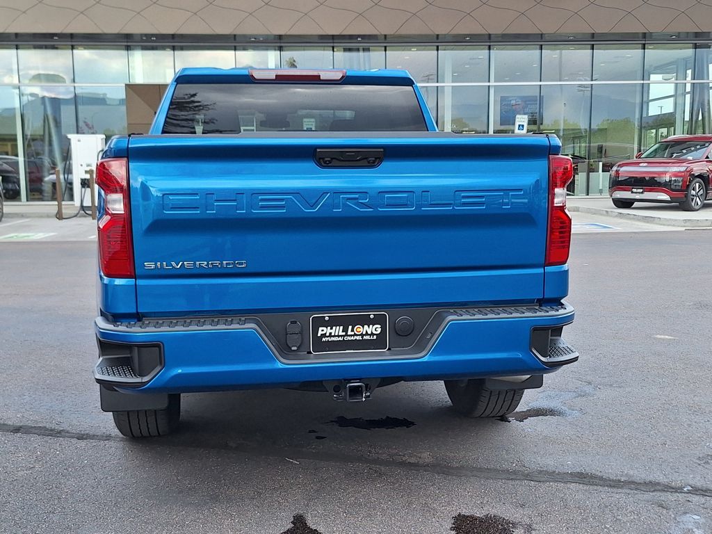 2022 Chevrolet Silverado 1500 Custom photo 4