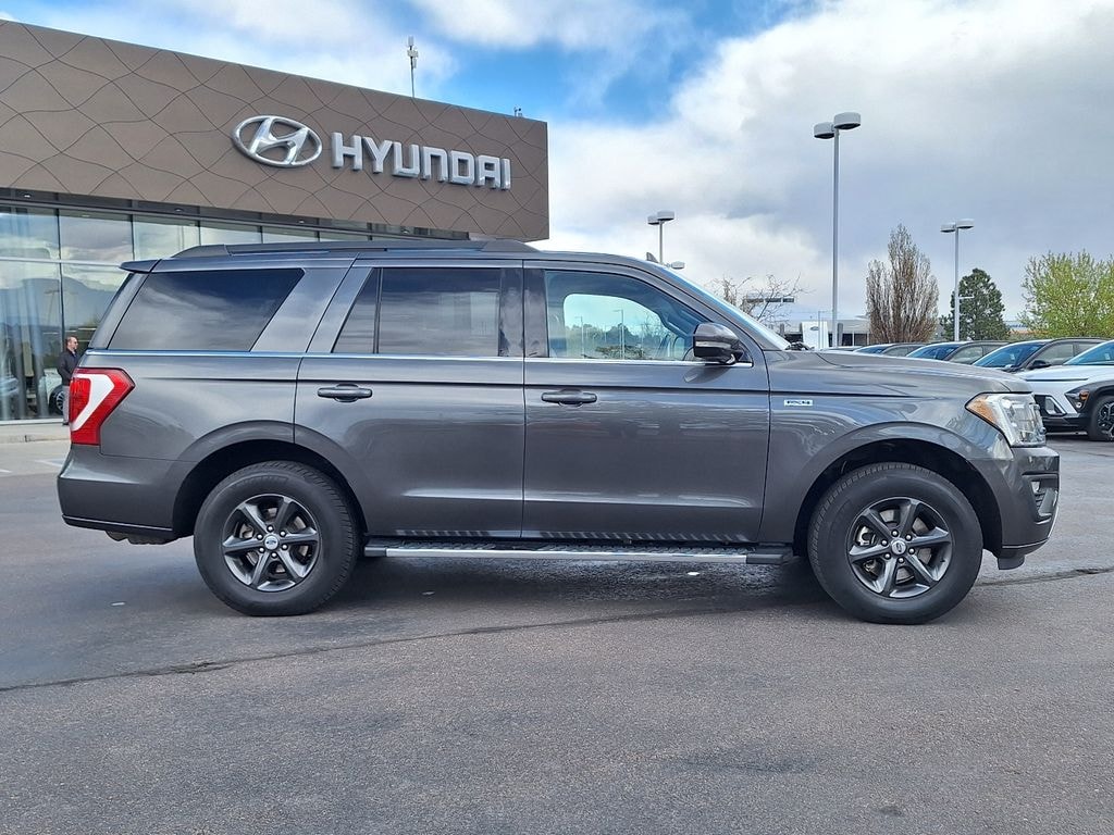 Used 2018 Ford Expedition XLT SUV