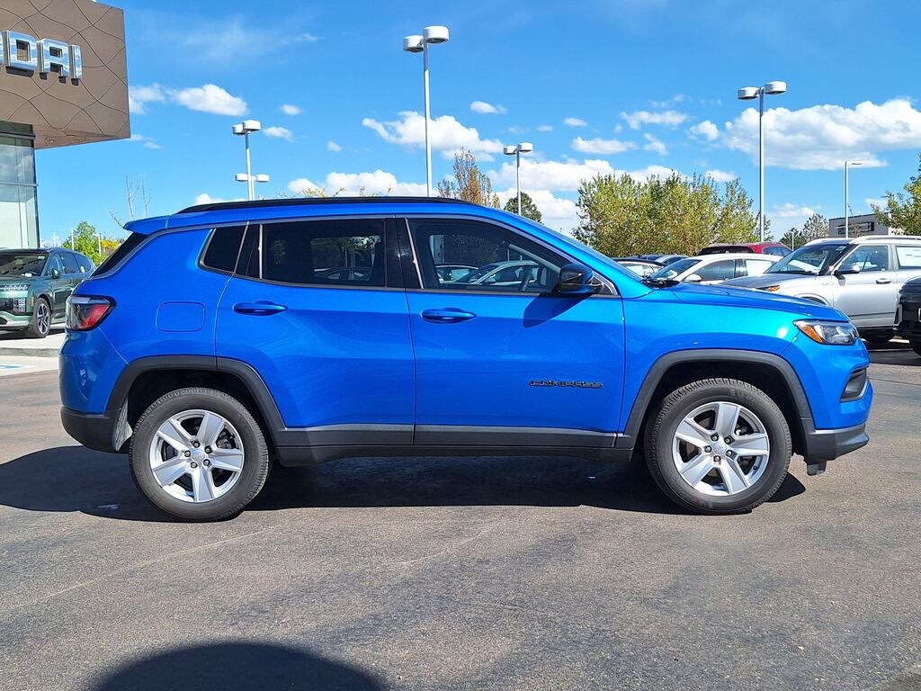 Used 2022 Jeep Compass Latitude SUV